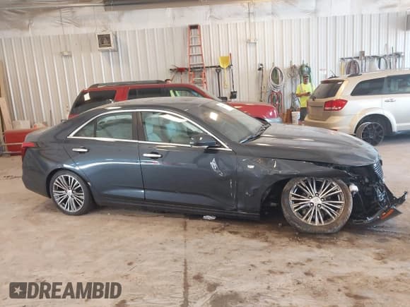 ✅ 2025 Cadillac CT4 Premium Luxury • VIN: 1G6DF5RK0S0111364 • Lot: 42649782. Listed on IAAI with 2,967 mi. Free auction sales archive from the USA and detailed vehicle history report at DreamBid. Image 13.