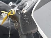 ✅ 2025 Volkswagen Taos S • VIN: 3VV5C7B28SM007462 • Lot: 42532352. Wystawiony na IAAI z przebiegiem 6 354 mil. Bezpłatny archiwum sprzedaży aukcyjnych z USA i szczegółowy raport historii pojazdu na DreamBid. Zdjęcie 11.