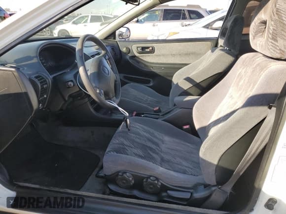 ✅ 2000 Acura Integra LS • VIN: JH4DC4453YS012986 • Lot: 42871895. Listed on Copart with 216,297 mi. Free auction sales archive from the USA and detailed vehicle history report at DreamBid. Image 7.