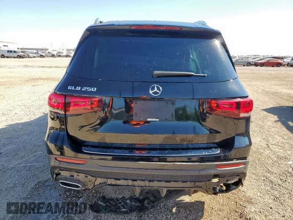 ✅ 2020 Mercedes-Benz GLB 250 • VIN: W1N4M4GB8LW016140 • Lot: 85008835. Listed on Copart with 73,470 mi. Free auction sales archive from the USA and detailed vehicle history report at DreamBid. Image 6.