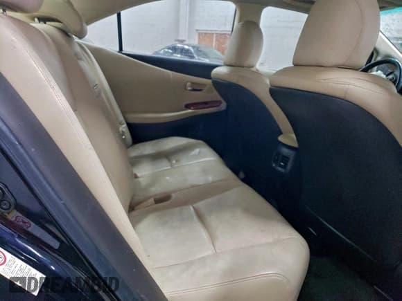 ✅ 2010 Lexus HS 250h Premium • VIN: JTHBB1BA3A2015739 • Lot: 94872855. Listed on Copart with 104,947 mi. Free auction sales archive from the USA and detailed vehicle history report at DreamBid. Image 10.