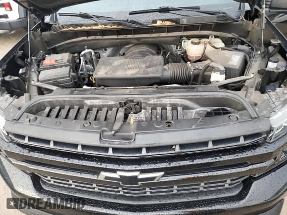✅ 2021 Chevrolet Silverado 1500 RST • VIN: 1GCUYEEL0MZ185033 • Lot: 74662114. Wystawiony na Copart z przebiegiem 21 208 mil. Bezpłatny archiwum sprzedaży aukcyjnych z USA i szczegółowy raport historii pojazdu na DreamBid. Zdjęcie 11.