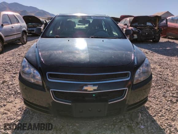 ✅ 2011 Chevrolet Malibu 1LS • VIN: 1G1ZB5E16BF335952 • Lot: 68366575. Listed on Copart with 196,084 mi. Free auction sales archive from the USA and detailed vehicle history report at DreamBid. Image 5.