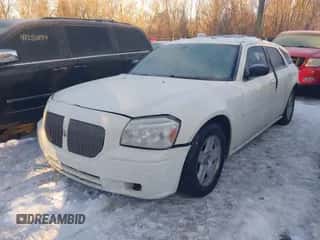2005 Dodge Magnum SE с VIN 2D4FV48V05H510485, выставлен на аукционе IAAI как лот 41325938 с пробегом 250 406 миль миль и . История ставок и продаж доступна на DreamBid. Изображение 2.