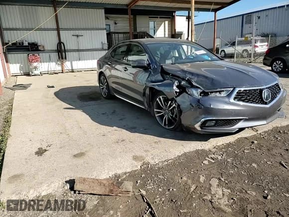 ✅ 2019 Acura TLX Advance • VIN: 19UUB3F84KA001323 • Лот: 76059804. Опубликован ранее на Copart с пробегом 32 407 миль. Бесплатный доступ к архиву аукционных продаж из США и подробный отчёт об истории автомобиля на DreamBid. Изображение 13.