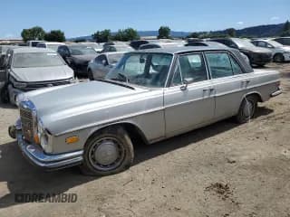 ✅ 1971 Mercedes-Benz S • VIN: 10801812066744 • Lot: 55625205. Listed on Copart with 42,539 mi. Free auction sales archive from the USA and detailed vehicle history report at DreamBid. Image 1.