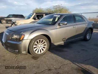 ✅ 2012 Chrysler 300 Limited • VIN: 2C3CCACG6CH266193 • Lot: 85417345. Listed on Copart with 199,833 mi. Free auction sales archive from the USA and detailed vehicle history report at DreamBid. Image 1.