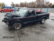 ✅ 2001 Chevrolet S-10 LS • VIN: 1GCCS14551K147388 • Лот: 80640204. Опубликован ранее на Copart с пробегом 275 062 миль. Бесплатный доступ к архиву аукционных продаж из США и подробный отчёт об истории автомобиля на DreamBid. Изображение 1.