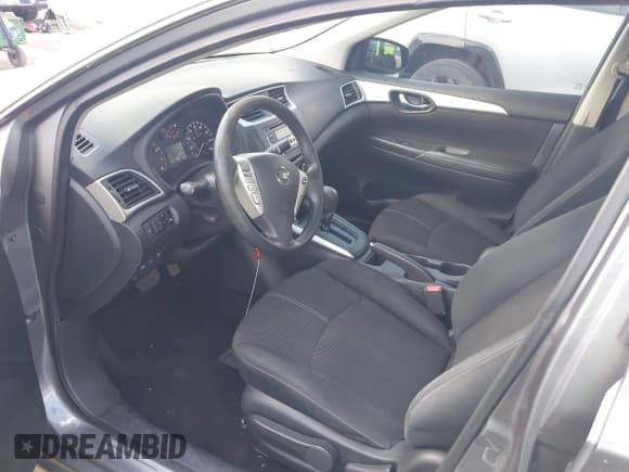 ✅ 2017 Nissan Sentra S • VIN: 3N1AB7AP8HY272741 • Lot: 43371643. Wystawiony na IAAI z przebiegiem 145 945 mil. Bezpłatny archiwum sprzedaży aukcyjnych z USA i szczegółowy raport historii pojazdu na DreamBid. Zdjęcie 5.