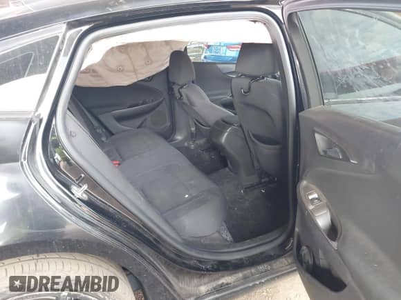 2017 Chevrolet Malibu LS с VIN 1G1ZB5ST1HF221503, выставлен на аукционе IAAI как лот 43273697 с пробегом 110 534 миль миль и . История ставок и продаж доступна на DreamBid. Изображение 8.