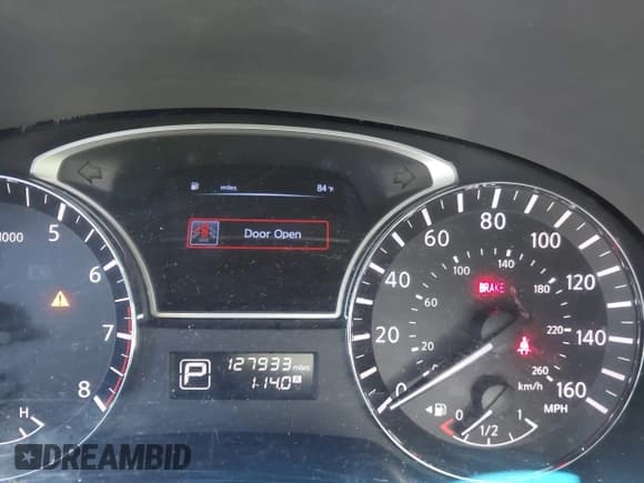 ✅ 2014 Nissan Pathfinder SV • VIN: 5N1AR2MN1EC681489 • Lot: 41592415. Listed on IAAI with 127,933 mi. Free auction sales archive from the USA and detailed vehicle history report at DreamBid. Image 7.