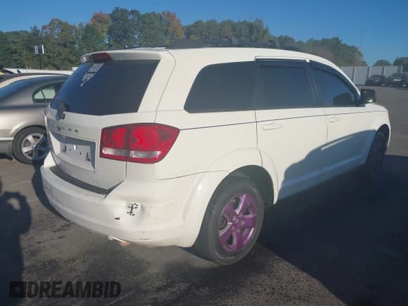✅ 2013 Dodge Journey American Value • VIN: 3C4PDCAB0DT659077 • Lot: 43446631. Wystawiony na IAAI z przebiegiem 249 771 mil. Bezpłatny archiwum sprzedaży aukcyjnych z USA i szczegółowy raport historii pojazdu na DreamBid. Zdjęcie 4.
