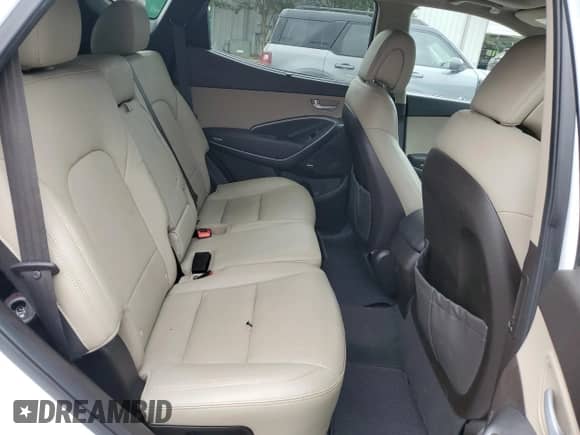 2017 Hyundai Santa Fe 2.4L с VIN 5XYZU3LBXHG460069, выставлен на аукционе Copart как лот 83951535 с пробегом 85 558 миль миль и Списание • Salvage title. История ставок и продаж доступна на DreamBid. Изображение 11.