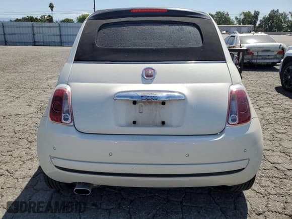✅ 2015 FIAT 500 Pop • VIN: 3C3CFFDR1FT501129 • Lot: 59232635. Listed on Copart with 92,281 mi. Free auction sales archive from the USA and detailed vehicle history report at DreamBid. Image 6.