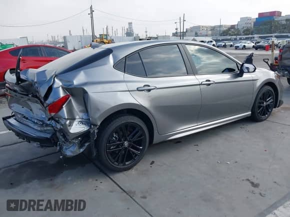 2025 Toyota Camry LE с VIN 4T1DAACK4SU624425, выставлен на аукционе IAAI как лот 43125539 с пробегом 2 489 миль миль и . История ставок и продаж доступна на DreamBid. Изображение 4.