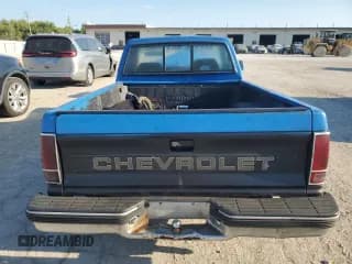 ✅ 1992 Chevrolet S-10 • VIN: 1GCCS14R4N2152624 • Лот: 66748124. Опубликован ранее на Copart с пробегом 100 002 миль. Бесплатный доступ к архиву аукционных продаж из США и подробный отчёт об истории автомобиля на DreamBid. Изображение 6.