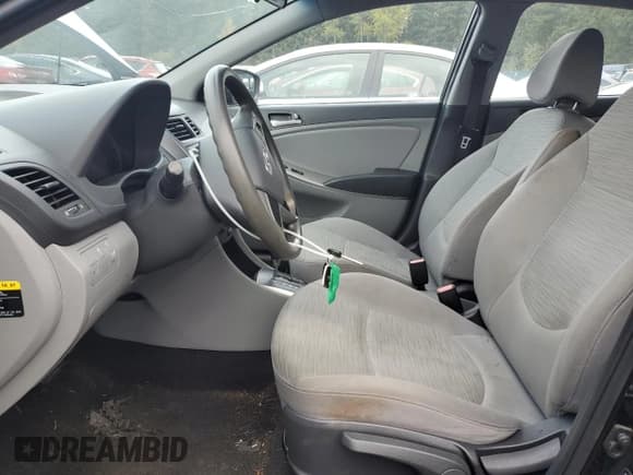 ✅ 2016 Hyundai Accent SE • VIN: KMHCT5AE8GU280194 • Лот: 75283114. Опубликован ранее на Copart с пробегом 88 063 миль. Бесплатный доступ к архиву аукционных продаж из США и подробный отчёт об истории автомобиля на DreamBid. Изображение 7.