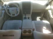 ✅ 2006 Ford Explorer XLS • VIN: 1FMEU72E56UA37439 • Lot: 54824145. Wystawiony na Copart z przebiegiem 132 772 mil. Bezpłatny archiwum sprzedaży aukcyjnych z USA i szczegółowy raport historii pojazdu na DreamBid. Zdjęcie 8.