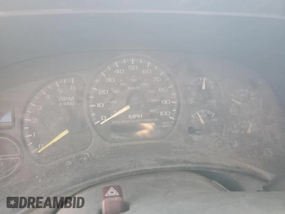 ✅ 2001 GMC Sierra 2500 SLE • VIN: 1GTGC24U91Z244144 • Lot: 72802784. Wystawiony na Copart z przebiegiem Nie podano. Bezpłatny archiwum sprzedaży aukcyjnych z USA i szczegółowy raport historii pojazdu na DreamBid. Zdjęcie 9.