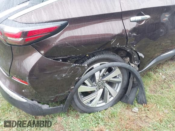 ✅ 2021 Nissan Murano SL • VIN: 5N1AZ2CJ8MC127606 • Lot: 43524822. Wystawiony na IAAI z przebiegiem 44 894 mil. Bezpłatny archiwum sprzedaży aukcyjnych z USA i szczegółowy raport historii pojazdu na DreamBid. Zdjęcie 6.