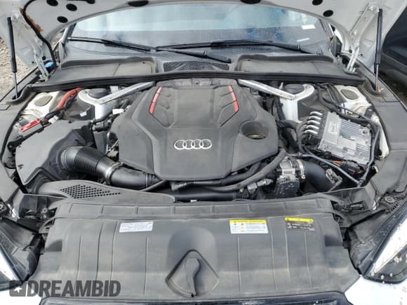 ✅ 2022 Audi S5 Sportback Premium Plus • VIN: WAUC4CF52NA039905 • Лот: 45479645. Опубликован ранее на Copart с пробегом 26 401 миль. Бесплатный доступ к архиву аукционных продаж из США и подробный отчёт об истории автомобиля на DreamBid. Изображение 11.