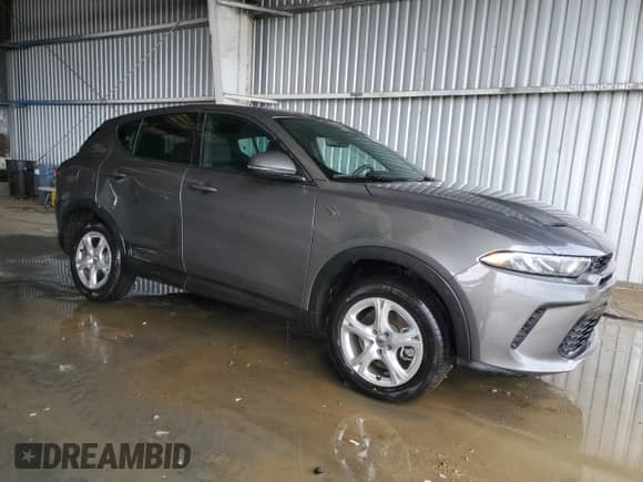 ✅ 2024 Dodge Hornet GT • VIN: ZACNDFAN5R3A41777 • Lot: 70180855. Wystawiony na Copart z przebiegiem 35 548 mil mil. Skorzystaj z bezpłatnego archiwum sprzedaży aukcyjnych z USA i zobacz szczegółowy raport historii pojazdu na DreamBid. Zdjęcie 4.