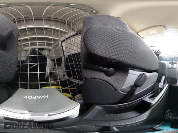 ✅ 2019 Nissan NV200 S • VIN: 3N6CM0KN5KK690914 • Lot: 41788532. Listed on IAAI with 179,055 mi. Free auction sales archive from the USA and detailed vehicle history report at DreamBid. Image 18.