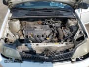 ✅ 2000 Toyota ECHO • VIN: JTDBT1230Y0026624 • Lot: 64580985. Wystawiony na Copart z przebiegiem 114 623 mil. Bezpłatny archiwum sprzedaży aukcyjnych z USA i szczegółowy raport historii pojazdu na DreamBid. Zdjęcie 11.