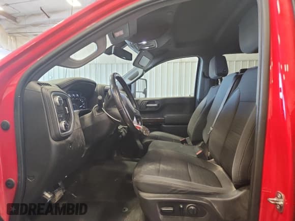 ✅ 2021 GMC Sierra 1500 SLE • VIN: 1GTR8BED0MZ266532 • Лот: 85078195. Опубликован ранее на Copart с пробегом 138 344 миль. Бесплатный доступ к архиву аукционных продаж из США и подробный отчёт об истории автомобиля на DreamBid. Изображение 7.