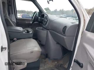 ✅ 1999 Ford E-Series Commercial • VIN: 1FTPE2422XHB40263 • Лот: 41467093. Опубликован ранее на IAAI с пробегом 85 504 миль. Бесплатный доступ к архиву аукционных продаж из США и подробный отчёт об истории автомобиля на DreamBid. Изображение 5.