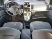 ✅ 2011 Nissan Sentra SR • VIN: 3N1AB6AP1BL717495 • Lot: 86104035. Wystawiony na Copart z przebiegiem 215 870 mil. Bezpłatny archiwum sprzedaży aukcyjnych z USA i szczegółowy raport historii pojazdu na DreamBid. Zdjęcie 8.