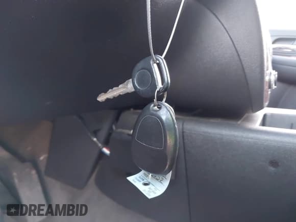 ✅ 2008 Chevrolet Suburban LTZ • VIN: 3GNFC16058G225852 • Лот: 43115717. Опубликован ранее на IAAI с пробегом 119 308 миль. Бесплатный доступ к архиву аукционных продаж из США и подробный отчёт об истории автомобиля на DreamBid. Изображение 11.