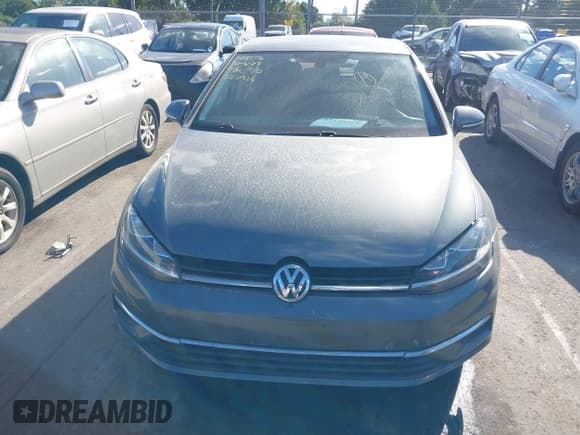 ✅ 2019 Volkswagen Golf S • VIN: 3VWG57AU7KM020916 • Lot: 43420464. Wystawiony na IAAI z przebiegiem 94 452 mil. Bezpłatny archiwum sprzedaży aukcyjnych z USA i szczegółowy raport historii pojazdu na DreamBid. Zdjęcie 12.