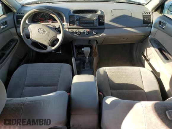 ✅ 2006 Toyota Camry LE • VIN: 4T1BE32K66U663757 • Lot: 84808335. Wystawiony na Copart z przebiegiem 294 264 mil. Bezpłatny archiwum sprzedaży aukcyjnych z USA i szczegółowy raport historii pojazdu na DreamBid. Zdjęcie 8.