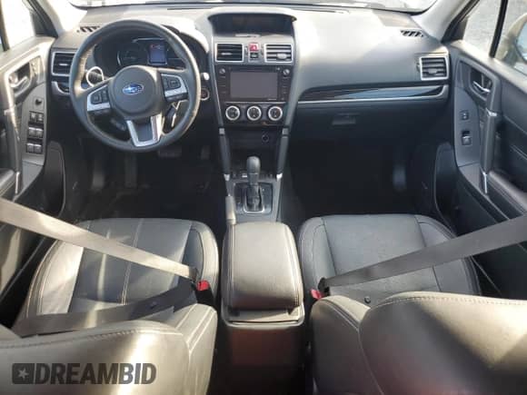 2018 Subaru Forester Touring z VIN JF2SJGWC9JH593863, wystawiony jako Copart lot #65283225 z przebiegiem 50 130 mil mil oraz Szkoda całkowita • Salvage title. Historia ofert i sprzedaży dostępna na DreamBid. Obrazek 8.