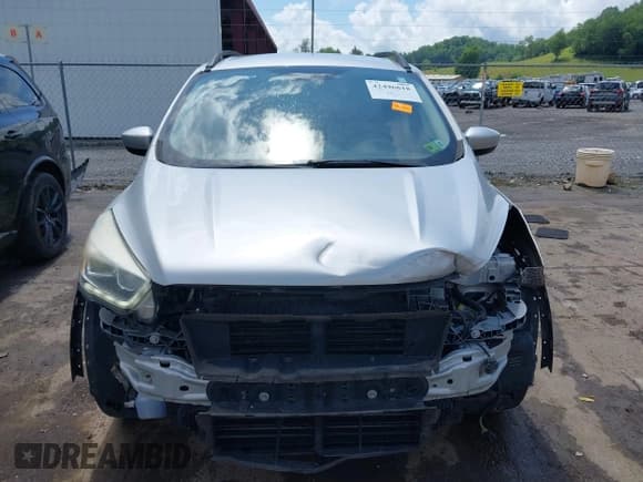 ✅ 2017 Ford Escape SE • VIN: 1FMCU9G98HUE25329 • Лот: 42496618. Опубликован ранее на IAAI с пробегом 149 370 миль. Бесплатный доступ к архиву аукционных продаж из США и подробный отчёт об истории автомобиля на DreamBid. Изображение 13.