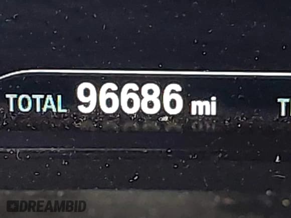 ✅ 2017 BMW 5 Series 540i • VIN: WBAJE5C31HG914346 • Лот: 41828268. Опубликован ранее на IAAI с пробегом 96 686 миль. Бесплатный доступ к архиву аукционных продаж из США и подробный отчёт об истории автомобиля на DreamBid. Изображение 16.