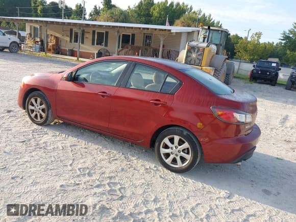 ✅ 2010 Mazda 3 i Touring • VIN: JM1BL1SF8A1316586 • Lot: 43089002. Listed on IAAI with 147,151 mi. Free auction sales archive from the USA and detailed vehicle history report at DreamBid. Image 3.