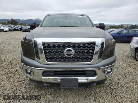 ✅ 2016 Nissan Titan SV • VIN: 1N6AA1F2XGN509474 • Лот: 71860645. Опубликован ранее на Copart с пробегом 73 288 миль. Бесплатный доступ к архиву аукционных продаж из США и подробный отчёт об истории автомобиля на DreamBid. Изображение 5.