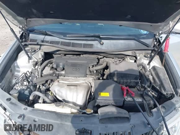 2014 Toyota Camry L with VIN 4T1BF1FK1EU765218, listed as a IAAI auction lot 43211127 with 151,964 mi miles and . Bid and sale history available at DreamBid. Image 10.