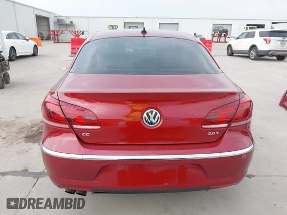 ✅ 2013 Volkswagen CC R-Line • VIN: WVWBN7AN7DE564427 • Lot: 42274303. Wystawiony na IAAI z przebiegiem 61 758 mil. Bezpłatny archiwum sprzedaży aukcyjnych z USA i szczegółowy raport historii pojazdu na DreamBid. Zdjęcie 16.