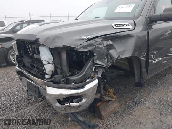 ✅ 2020 Ram 1500 Big Horn • VIN: 1C6RRFFG9LN101931 • Lot: 43395794. Listed on IAAI with 76,302 mi. Free auction sales archive from the USA and detailed vehicle history report at DreamBid. Image 18.