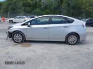 ✅ 2014 Toyota Prius • VIN: JTDKN3DP9E3050159 • Lot: 43084500. Listed on IAAI with 207,583 mi. Free auction sales archive from the USA and detailed vehicle history report at DreamBid. Image 15.