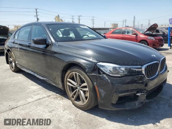 ✅ 2019 BMW 7 Series 740e xDrive • VIN: WBA7J2C59KB246466 • Лот: 80674095. Опубликован ранее на Copart с пробегом 63 469 миль. Бесплатный доступ к архиву аукционных продаж из США и подробный отчёт об истории автомобиля на DreamBid. Изображение 4.