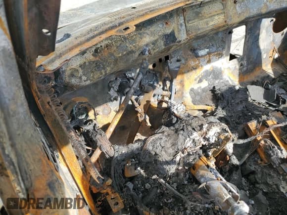 ✅ 1994 Ford Ranger XLT • VIN: 1FTCR10U6RTA92755 • Lot: 63377485. Wystawiony na Copart z przebiegiem Nie podano. Bezpłatny archiwum sprzedaży aukcyjnych z USA i szczegółowy raport historii pojazdu na DreamBid. Zdjęcie 9.