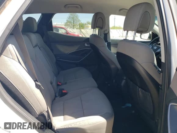 ✅ 2018 Hyundai Santa Fe 2.4L • VIN: 5NMZU3LB0JH060954 • Лот: 51750544. Опубликован ранее на Copart с пробегом 123 970 миль. Бесплатный доступ к архиву аукционных продаж из США и подробный отчёт об истории автомобиля на DreamBid. Изображение 11.