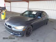 ✅ 2013 BMW 3 Series 328i • VIN: WBA3C1G55DNR46385 • Lot: 43216571. Wystawiony na IAAI z przebiegiem 110 508 mil. Bezpłatny archiwum sprzedaży aukcyjnych z USA i szczegółowy raport historii pojazdu na DreamBid. Zdjęcie 2.