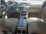 ✅ 2012 Mercedes-Benz M 350 • VIN: 4JGDA5HB3CA059667 • Lot: 60603615. Listed on Copart with 215,605 mi. Free auction sales archive from the USA and detailed vehicle history report at DreamBid. Image 8.