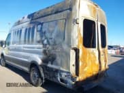 ✅ 2021 Ford Transit Cargo • VIN: 1FTBR3X8XMKA22125 • Lot: 41290965. Wystawiony na IAAI z przebiegiem Nie podano. Bezpłatny archiwum sprzedaży aukcyjnych z USA i szczegółowy raport historii pojazdu na DreamBid. Zdjęcie 3.