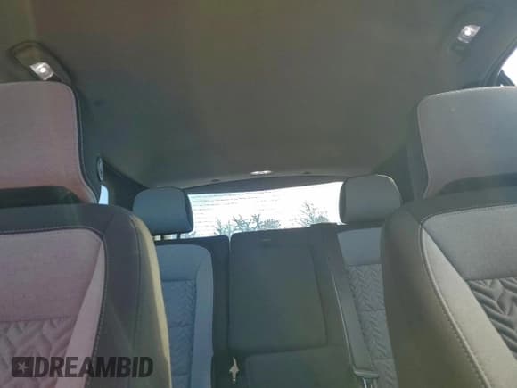 ✅ 2022 Chevrolet Equinox LS • VIN: 2GNAXHEV3N6130685 • Lot: 93412775. Wystawiony na Copart z przebiegiem 42 370 mil. Bezpłatny archiwum sprzedaży aukcyjnych z USA i szczegółowy raport historii pojazdu na DreamBid. Zdjęcie 10.